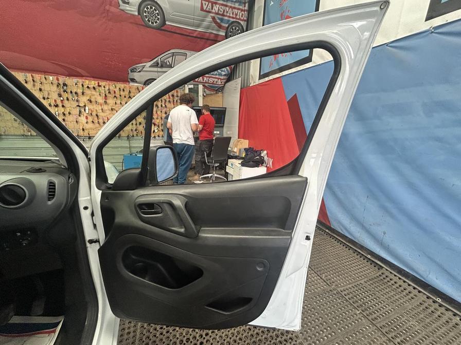 2018 Citroen Berlingo Berlingo 625 LX Blue HDi S/S – FL18PNZ