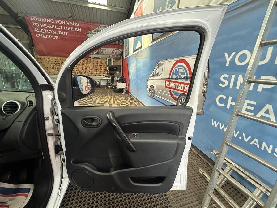 2018 Renault Kangoo Maxi Kangoo Maxi LL21 Business+ Energy dCi – DP68KWG