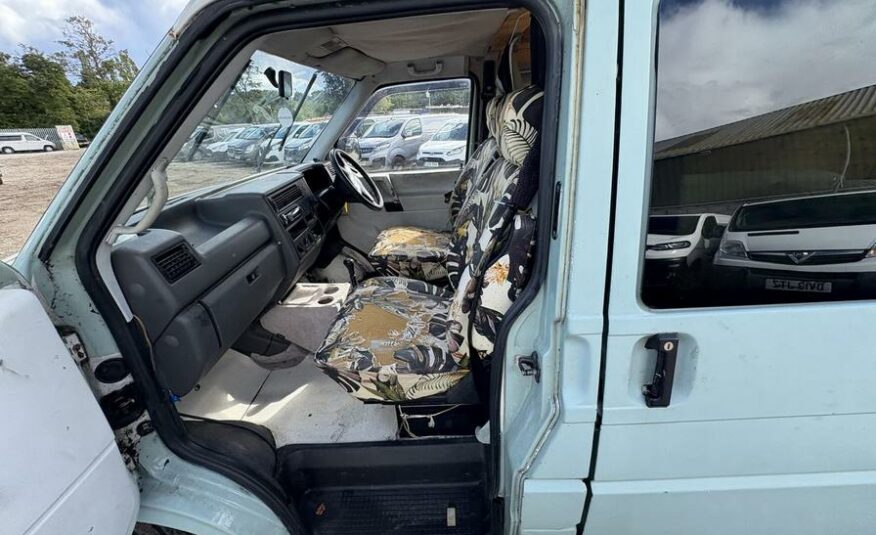 2001 Volkswagen Transporter 800 Special TD SWB – Y83MJN