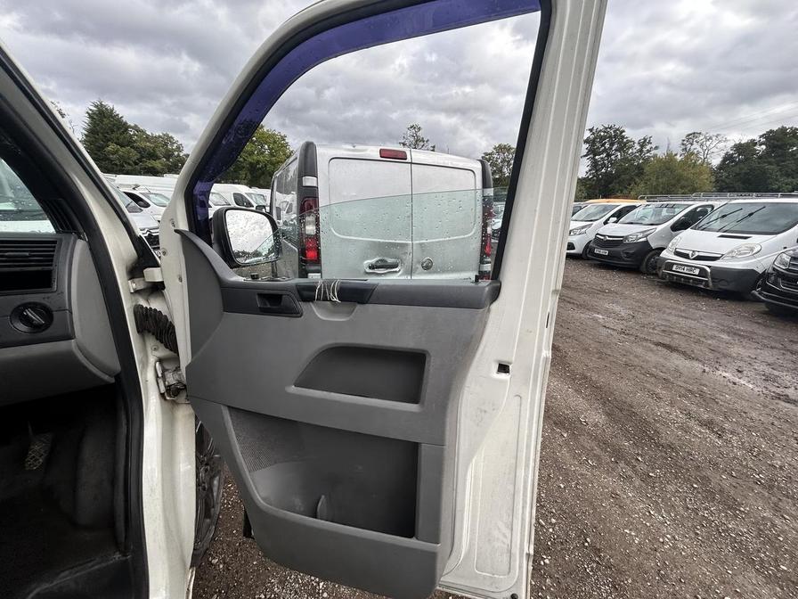 2009 Volkswagen Transporter Transporter T28 102 TDI SWB – VO09SZR