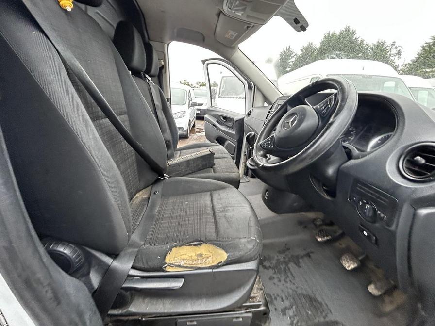 2015 Mercedes-Benz Vito Vito 111 CDi – DF65CYW