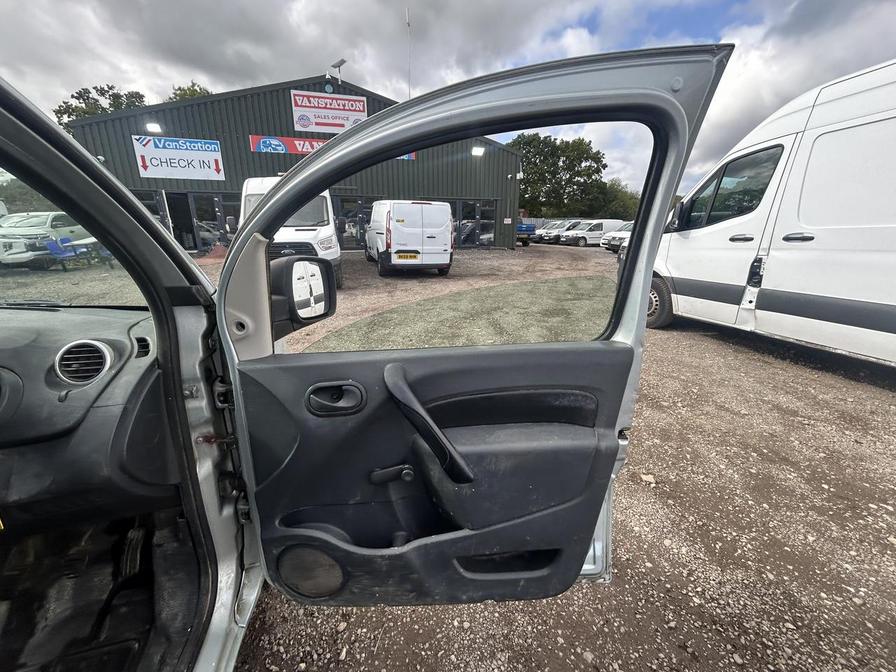 2011 Renault Kangoo Maxi Kangoo Maxi LL dCi 85 – LV61AHE