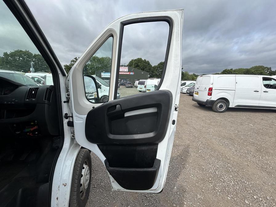 2021 Peugeot Boxer Boxer 335 L3 Blue HDi – BA21JNN