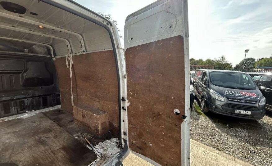 2011 Ford Transit Transit 85 T260 MWB FWD – AV11WJL