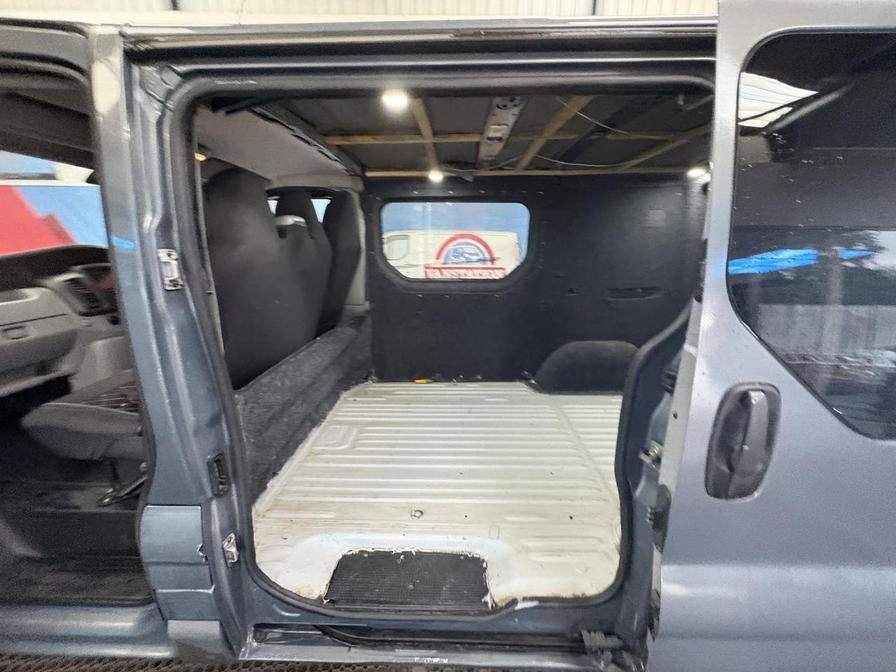 2014 Renault Trafic Trafic SL27 Sport DCI – GF14OUX