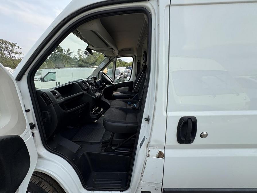 2017 Citroen Relay Relay 35 L3H2 Enterprise Blue HDi – CN67EKM