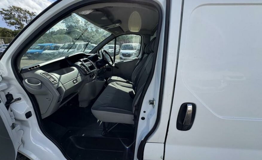 2014 Vauxhall Vivaro Vivaro  2900 CDTI LWB – DY14HRC