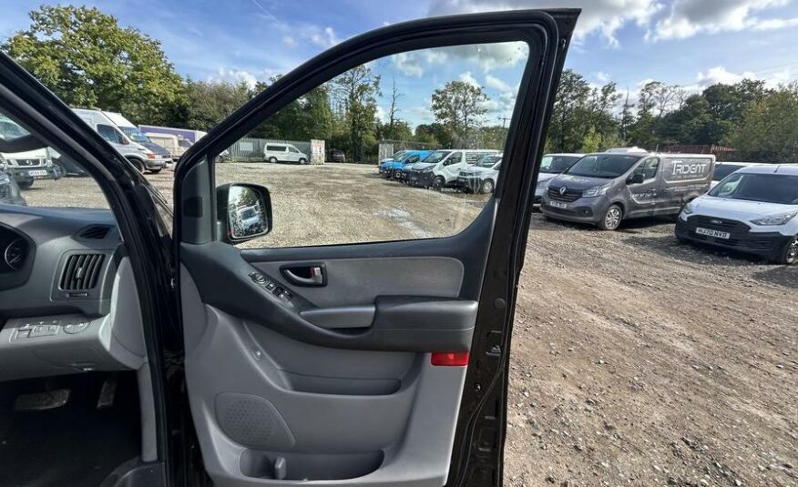 2018 Hyundai i800 i800 SE CRDi Auto – EA18EXD