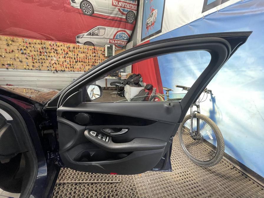 2016 Mercedes-Benz C-Class C220 D SE – WF16TWG