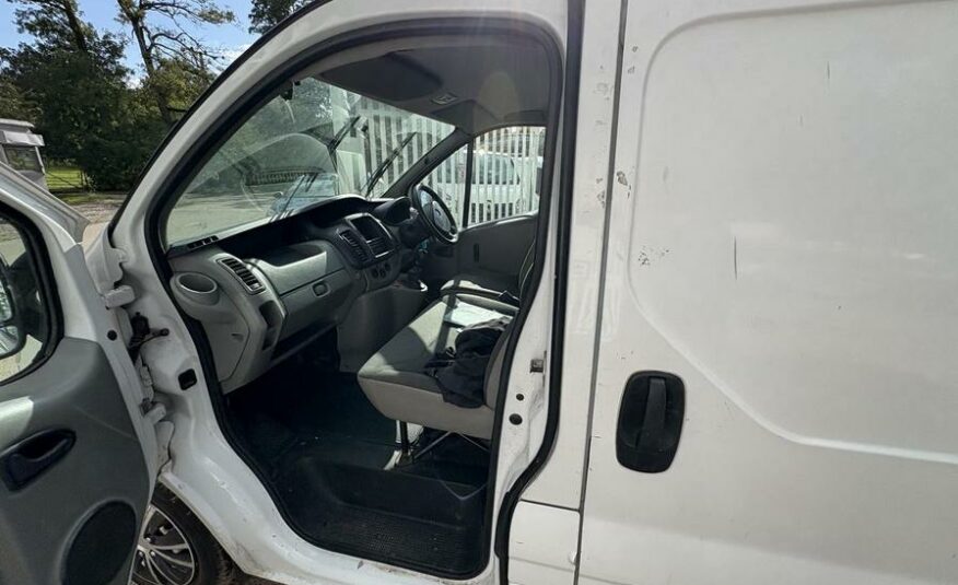 2011 Vauxhall Vivaro Vivaro  2700 CDTI SWB – YS60OHX