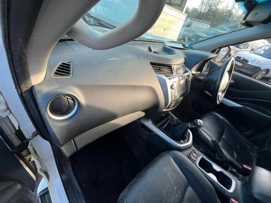 2016 Nissan NP300 Navara NP300 Navara Tekna dCi – CU16FRV
