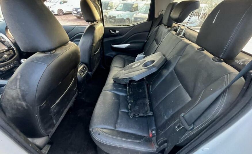 2016 Nissan NP300 Navara NP300 Navara Tekna dCi – CU16FRV