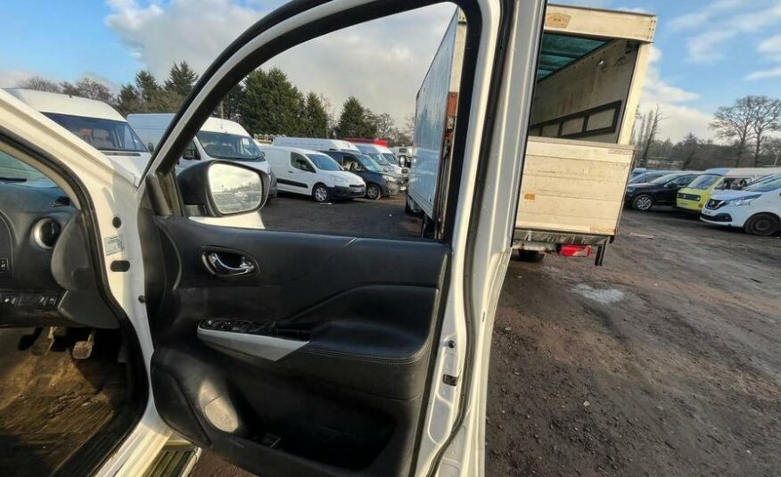 2016 Nissan NP300 Navara NP300 Navara Tekna dCi – CU16FRV