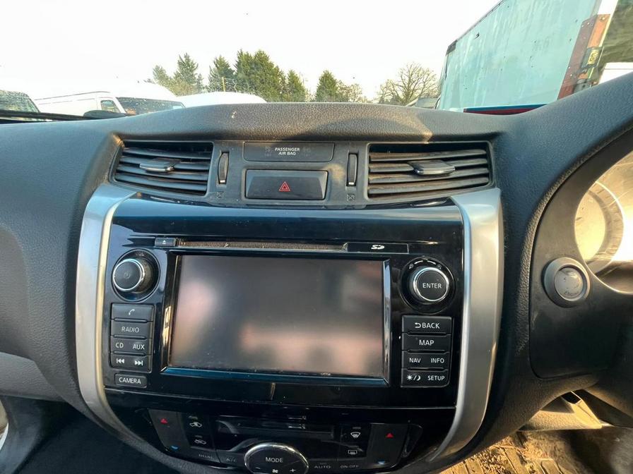 2016 Nissan NP300 Navara NP300 Navara Tekna dCi – CU16FRV