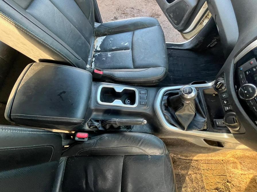 2016 Nissan NP300 Navara NP300 Navara Tekna dCi – CU16FRV
