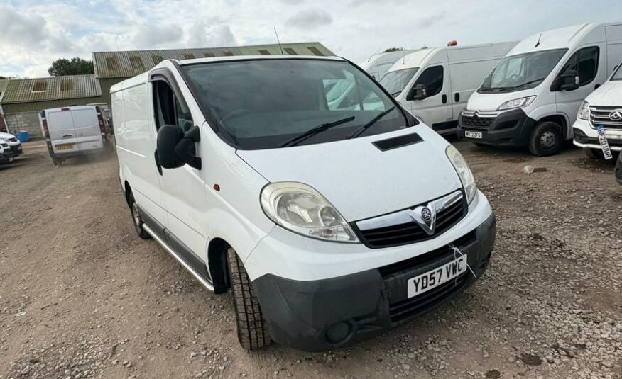 2007 Vauxhall Vivaro Vivaro  2700 CDTI SWB – YD57VWC