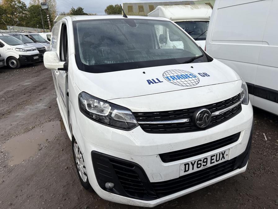 2019 Vauxhall Vivaro – Model: Vivaro 2900 Sportive S/S – DY69EUX