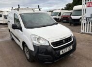 2017 Peugeot Partner – Model: Partner S L2 Blue HDi – MJ17XGZ