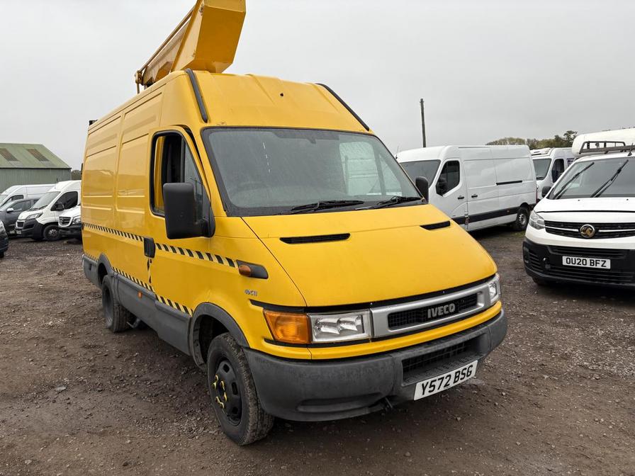 2001 Iveco Daily – Model: Daily 2000 40C11 – Y572BSG