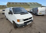 1995 Volkswagen Caravelle Transporter Caravelle – N982LUF