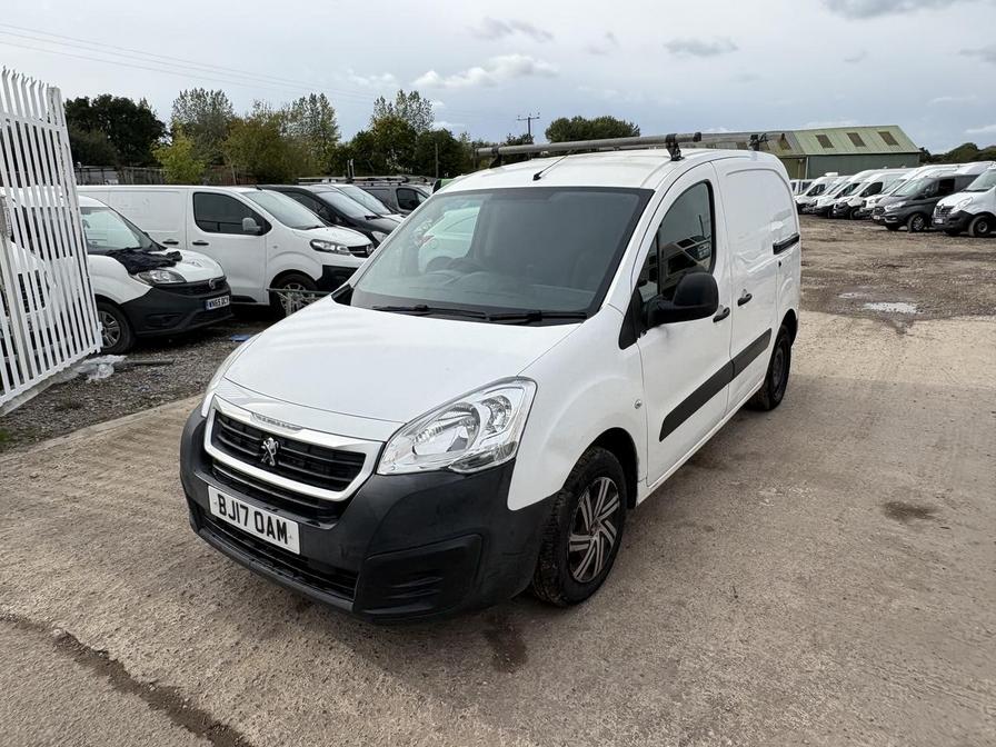 2017 Peugeot Partner Partner SE L1 Blue HDi – BJ17OAM