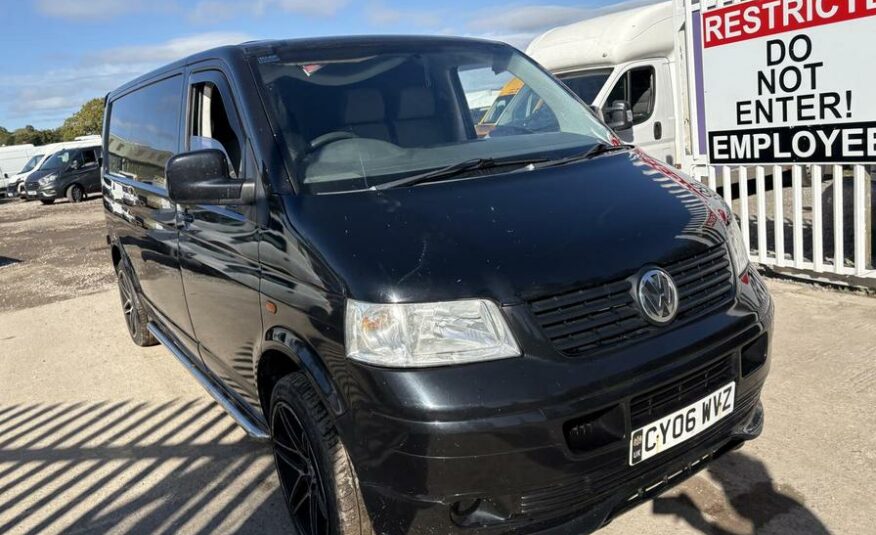 2006 Volkswagen Transporter Transporter T30 130 TDI LWB – CY06WVZ