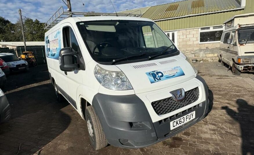 2013 Peugeot Boxer Boxer 333 L1H1 HDi – CK63FUY
