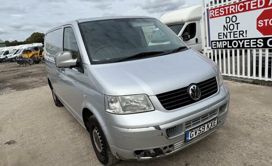 2009 Volkswagen Transporter Transporter T28 102 TDI SWB – GV59KXE