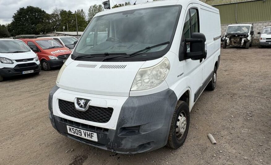 2009 Peugeot Boxer Boxer 330 SWB – KS09VHF
