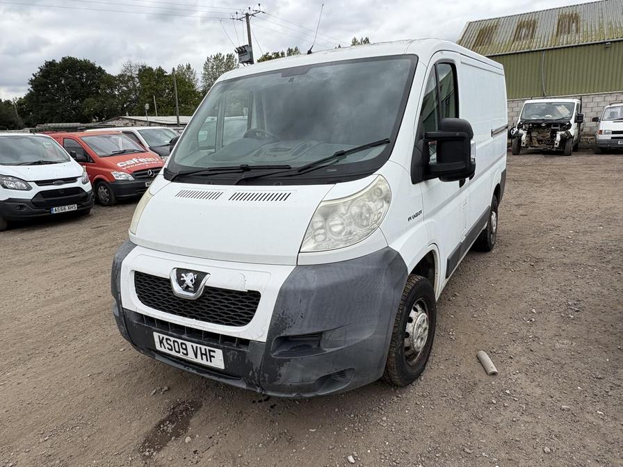 2009 Peugeot Boxer Boxer 330 SWB – KS09VHF