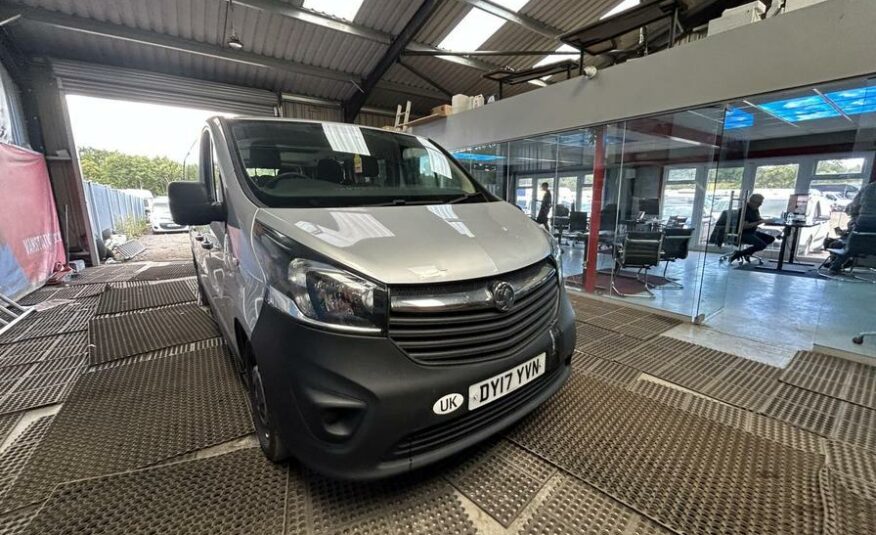 2017 Vauxhall Vivaro Combi Vivaro 2900 Combi CDTi Bi-T S/S – DY17YVN