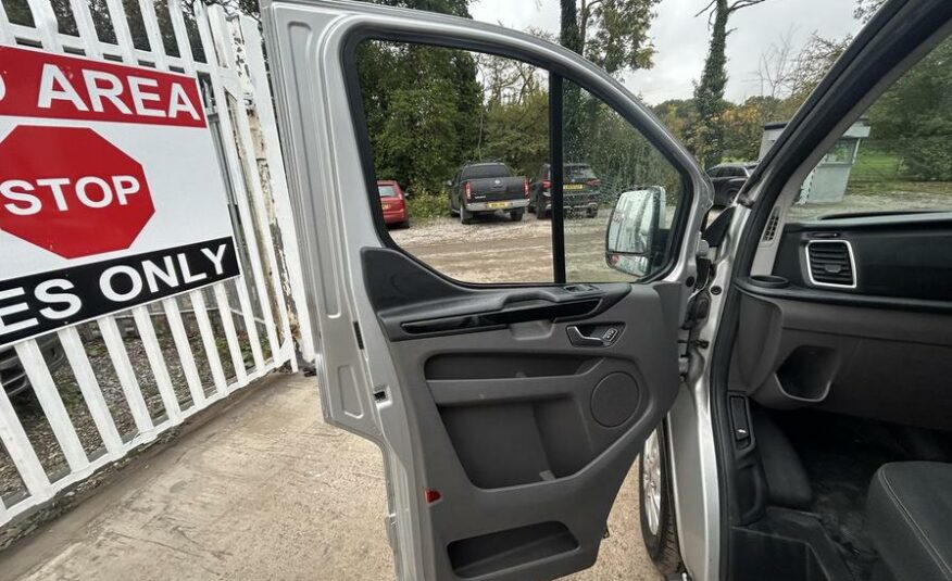 2019 Ford Transit Custom – Model: Transit Custom 300 Limited – BK19XYM