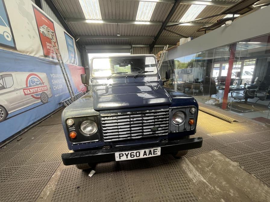 2010 Land Rover Defender 90 – Model: Defender 90 Hard Top TD – PY60AAE