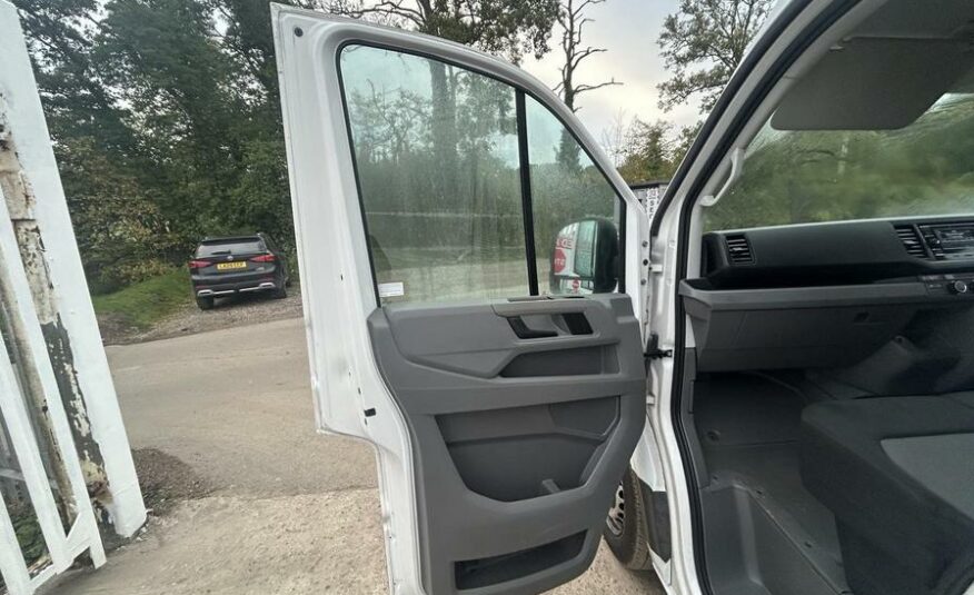 2022 Volkswagen Crafter – Model: Crafter CR35 Startline TDI – EK22ZDS