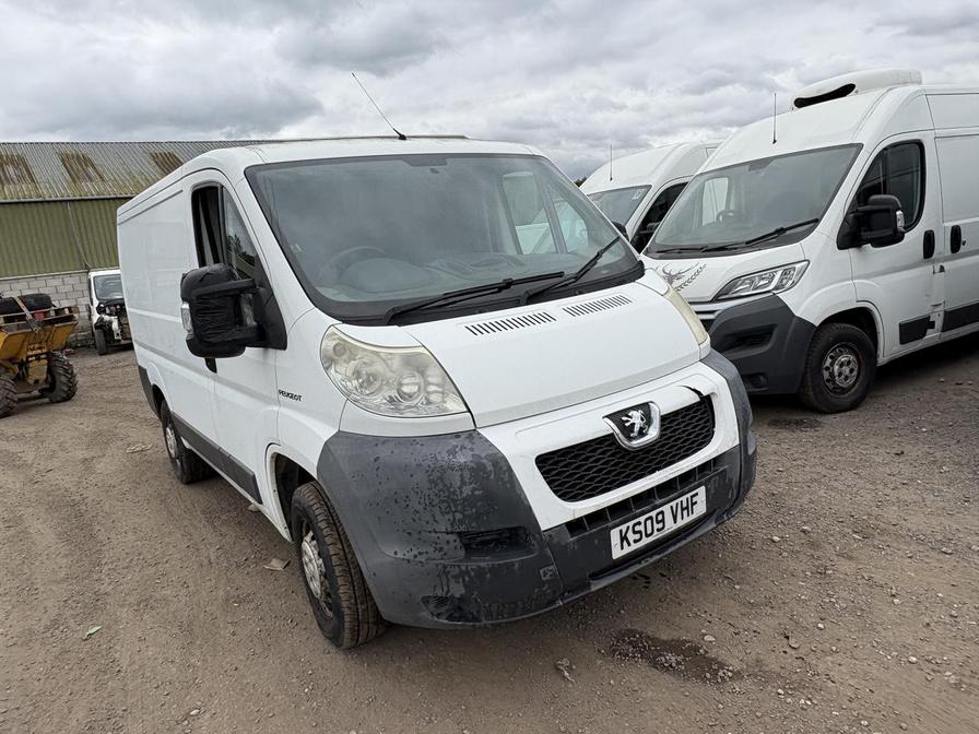 2009 Peugeot Boxer Boxer 330 SWB – KS09VHF