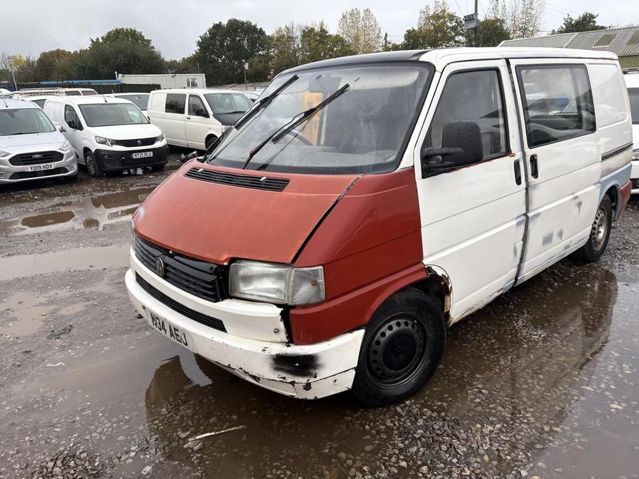 1995 Volkswagen Caravelle – Model: Transporter Caravelle – N34AEJ