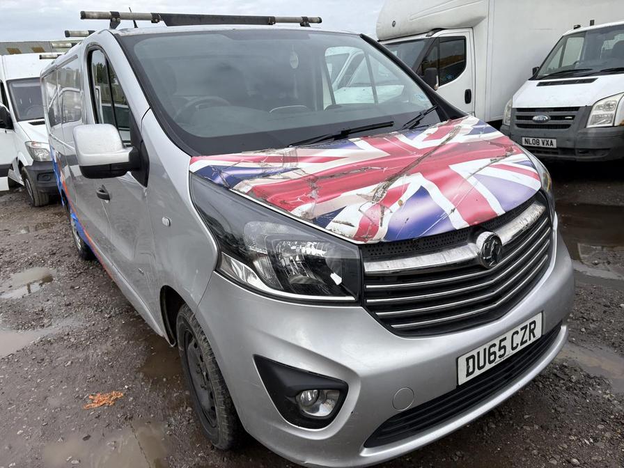 2015 Vauxhall Vivaro – Model: Vivaro  2900 Sportive CDTi – DU65CZR