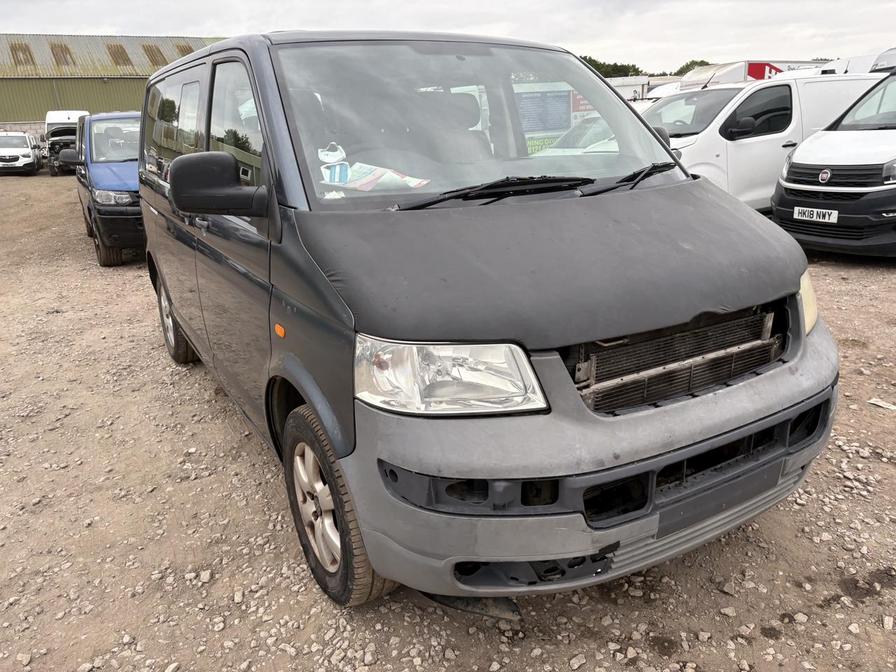 2007 Volkswagen Transporter – Model: Transporter T32 130 TDI SWB – GY07OZN