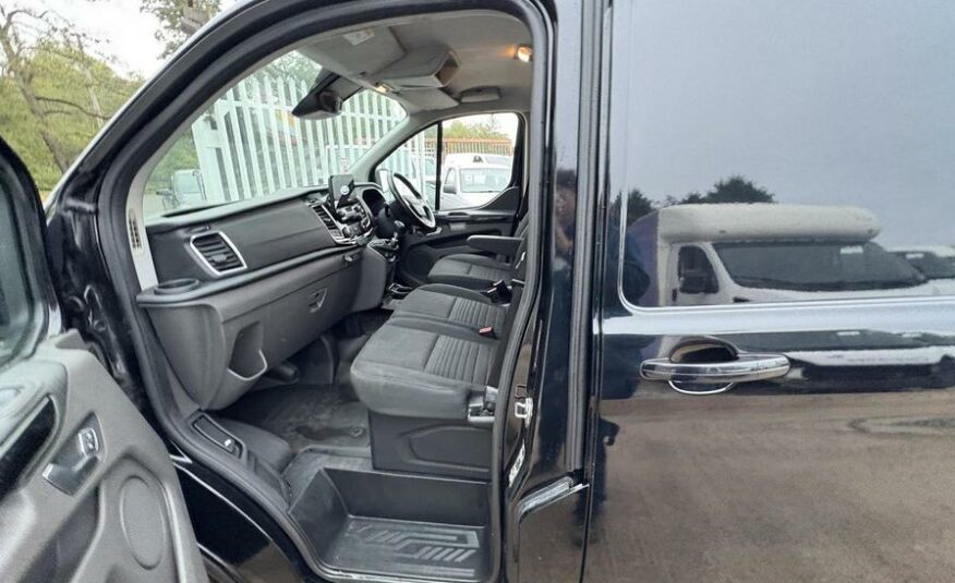 2020 Ford Transit Custom – Model: Transit Custom 300 Limited EcoBlue – HW70UVM