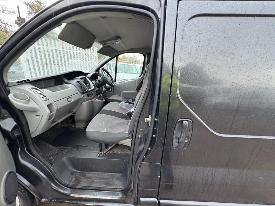 2014 Vauxhall Vivaro – Model: Vivaro 2900 Sportive CDTi LWB – VX14ZYN