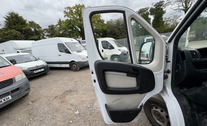 2019    – LC69AEF