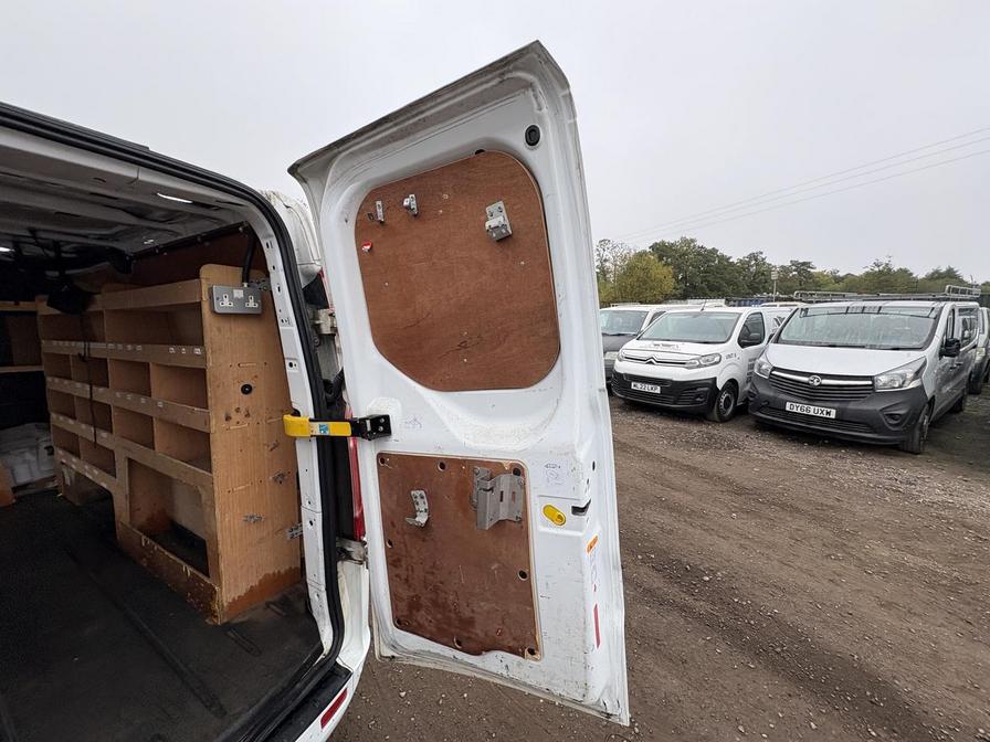 2021 Ford Transit Custom – Model: Transit Custom 300 Limited EcoBlue – MM70YBA