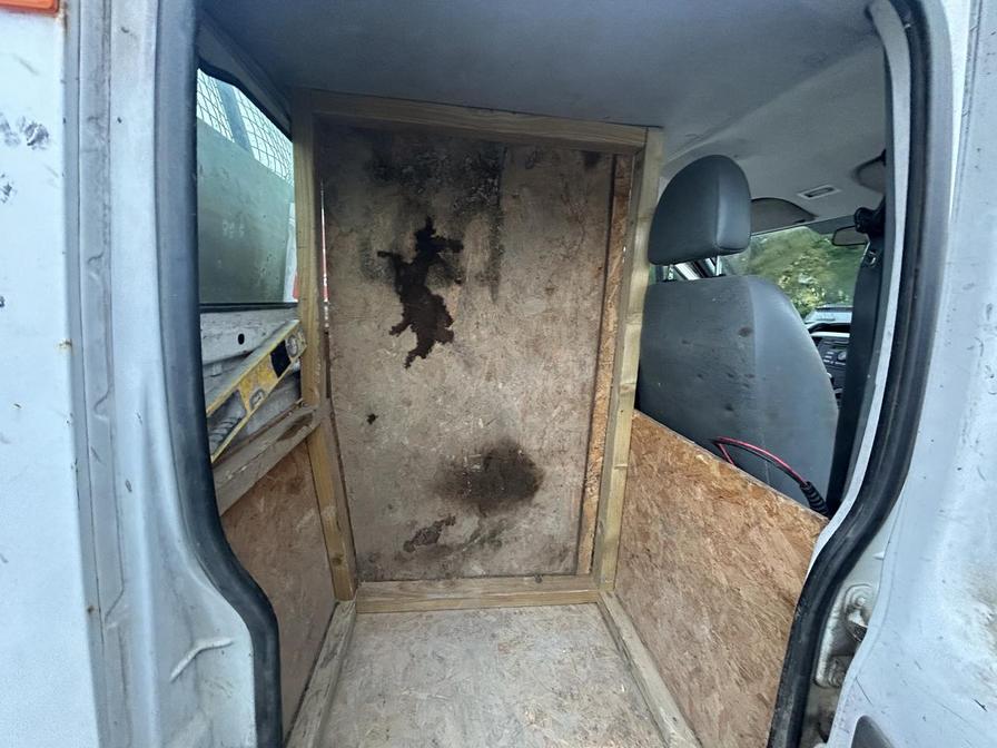2010 Ford Transit – Model: Transit 115 T350 LWB Double Cab RWD – HD59ETR