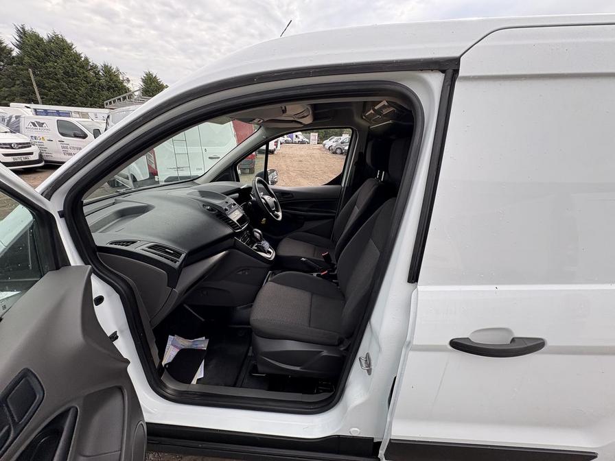 2019 Ford Transit Connect Transit Connect 220 Base TDCi Auto – FB19GYK