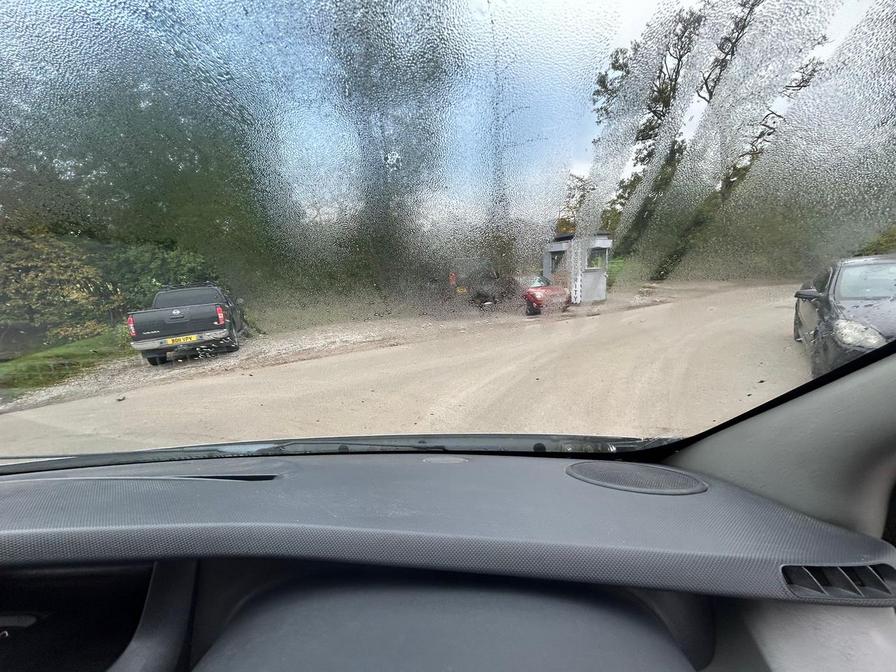 2010 Vauxhall Vivaro – Model: Vivaro 2900 Double Cab LWB – WK60SVA