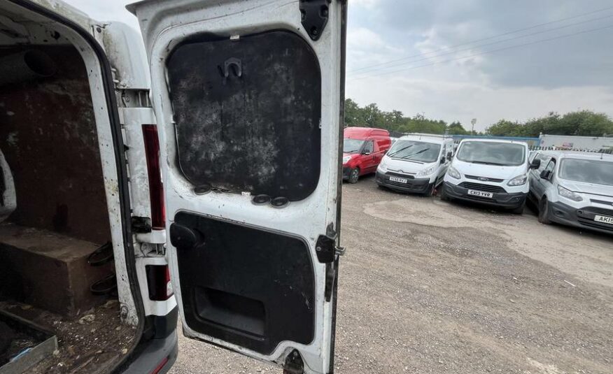 2018 Renault Trafic Trafic SL27 Sport Nav Energy dCi – YH18WOA