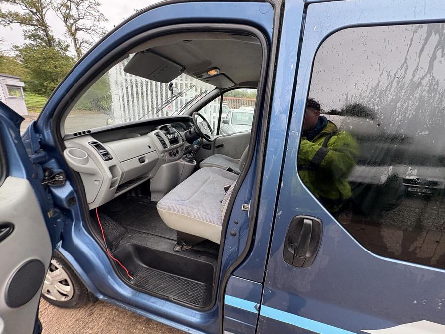 2005 Vauxhall Vivaro Vivaro 2700 DI SWB – LS05TYW