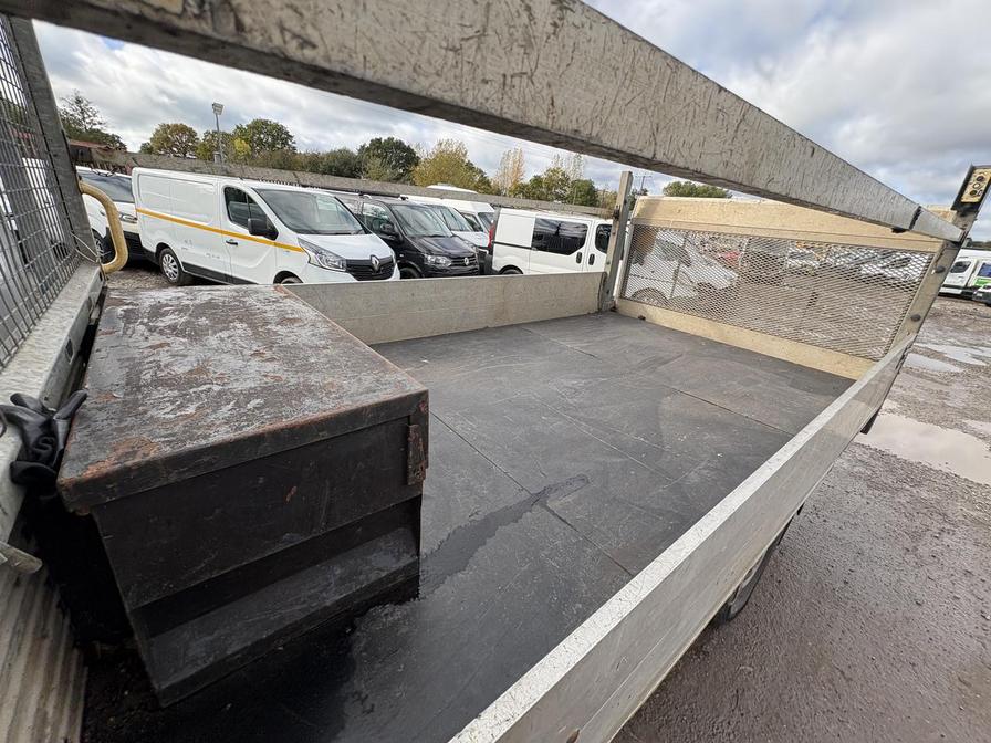 2015 Mercedes-Benz Sprinter – Model: Sprinter 313 CDI – OV64JXA