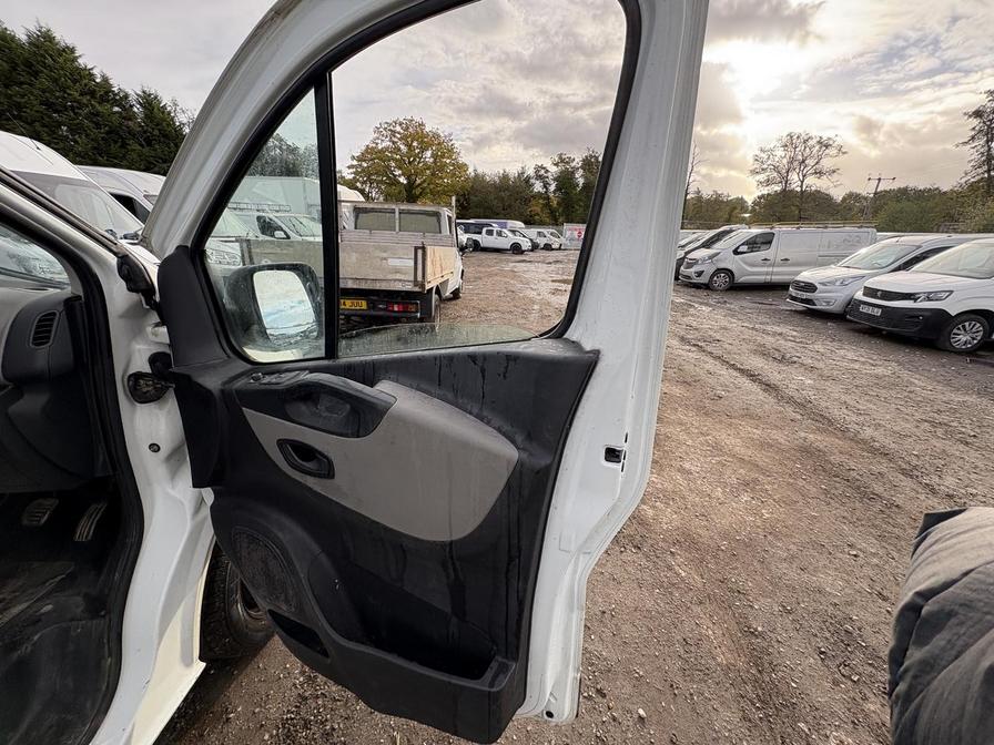 2018 Renault Trafic – Model: Trafic SL27 Business+ dCi – MV18DWP