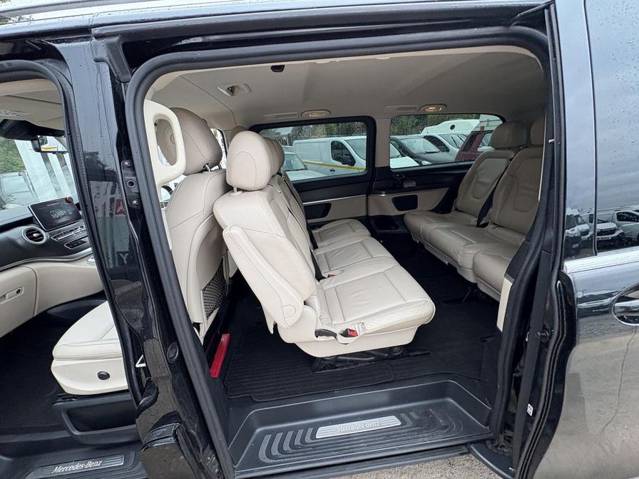 2017 Mercedes-Benz V-Class – Model: V 250 D AMG Line Auto – W4NYY/AU67XHP